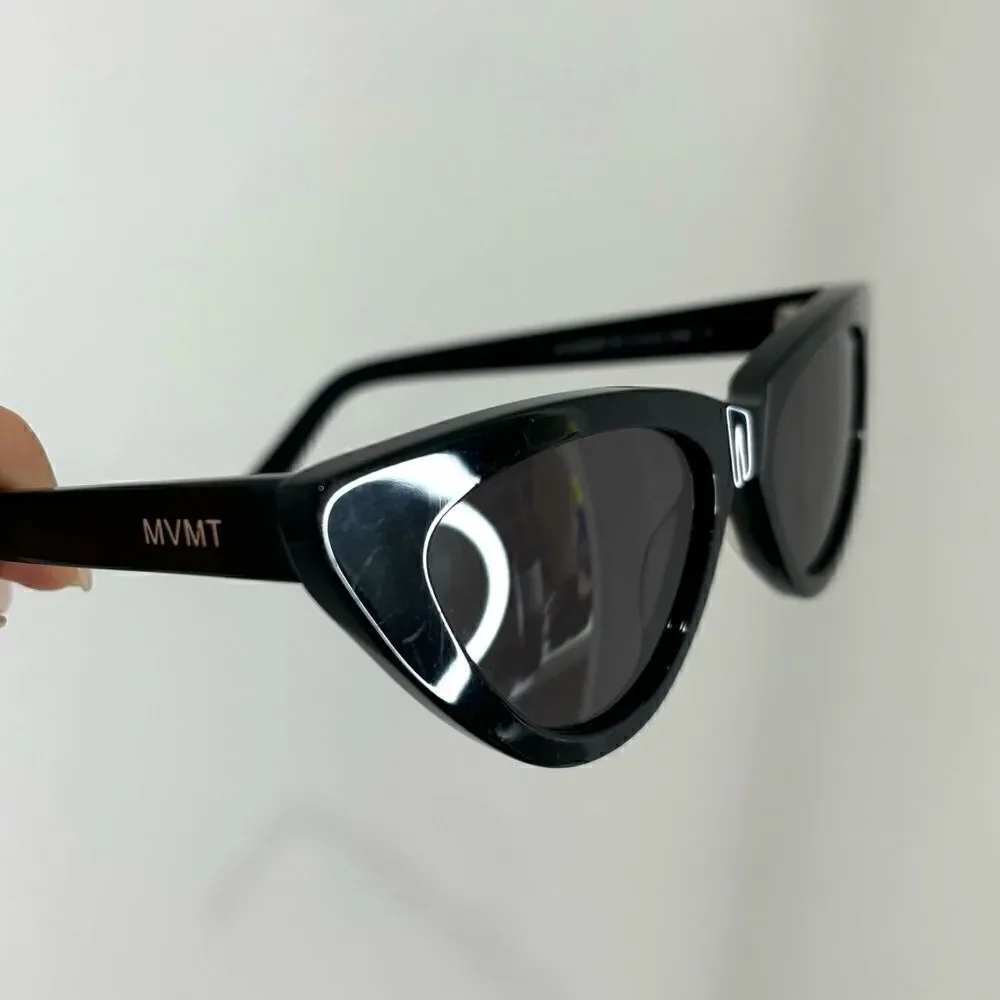 MVMT brand new